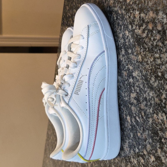 Puma Sneaker - Picture 2 of 10